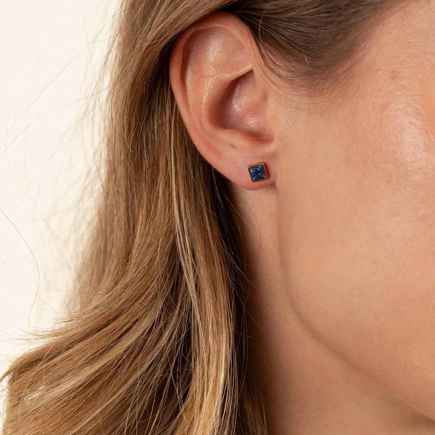LUNE BLEU EARRINGS