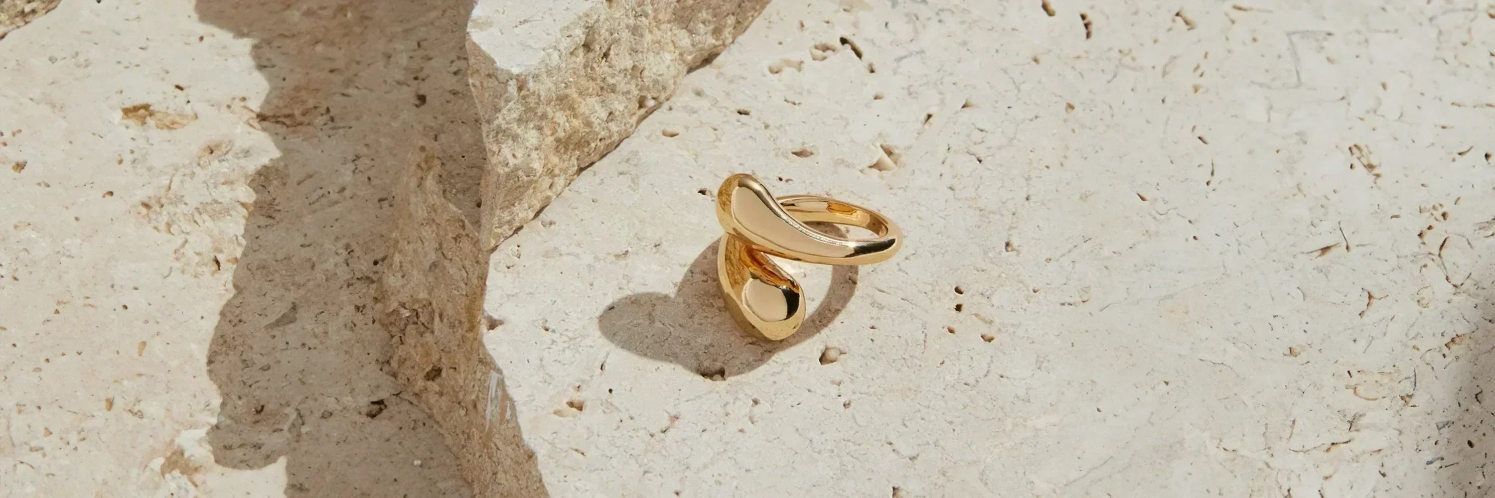Ultimate Guide: Keeping Your Gold Vermeil Jewellery Shining Longer