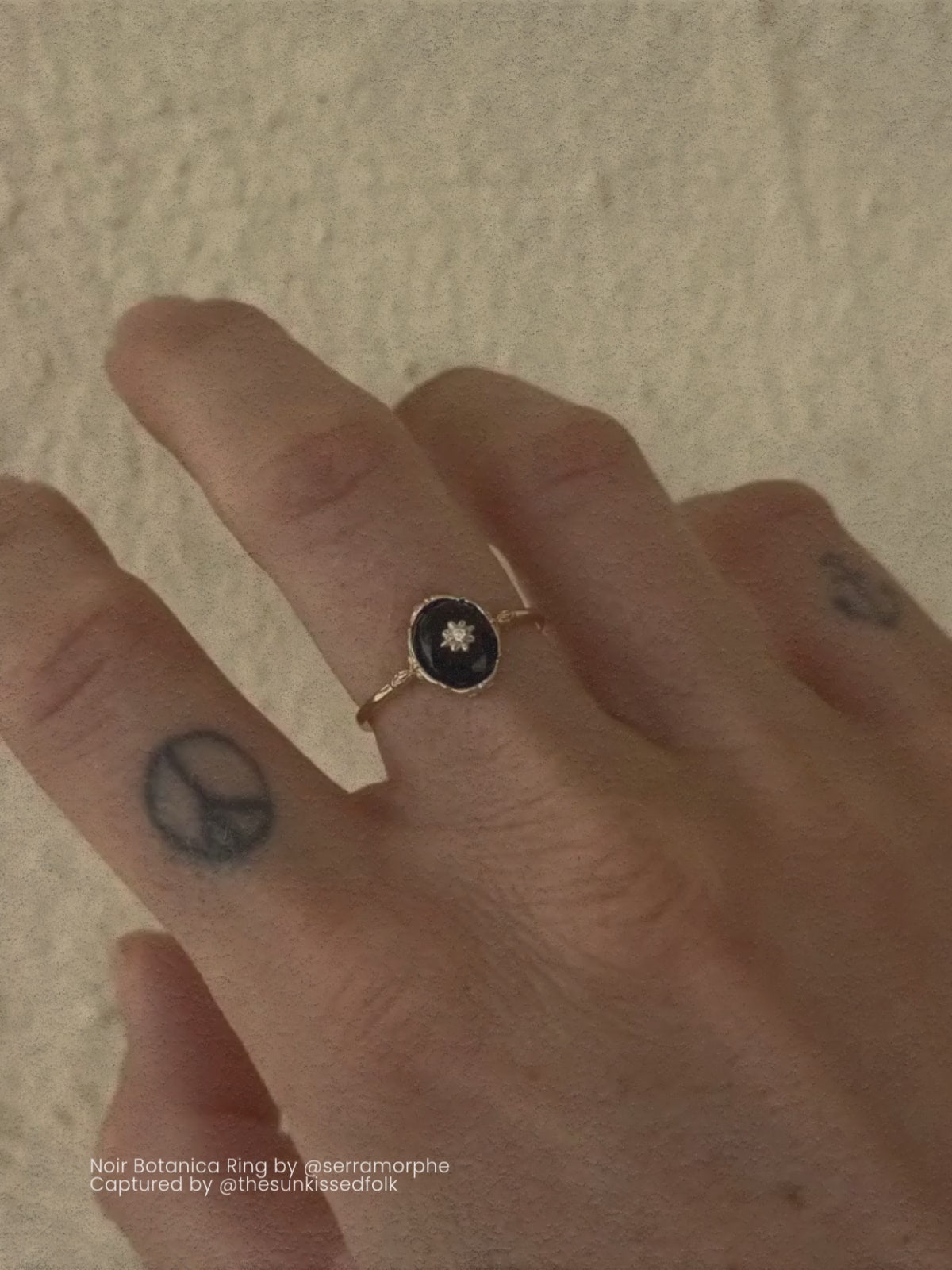 NOIR BOTANICA RING