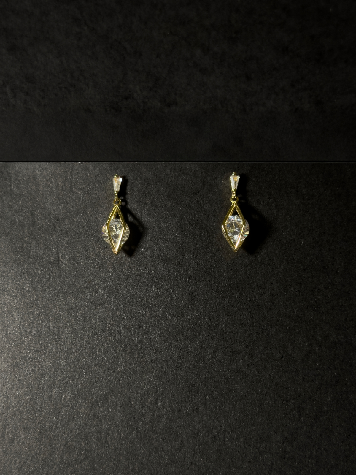 CLARTÉ DIVINE EARRINGS