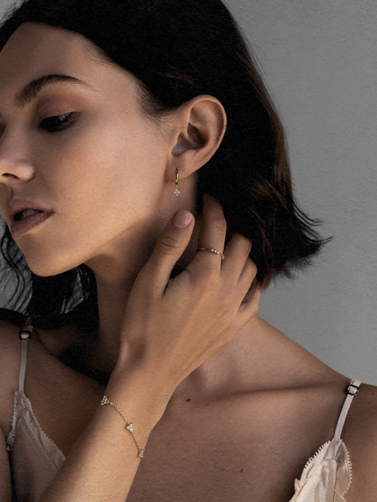 CLOVERA EARRINGS