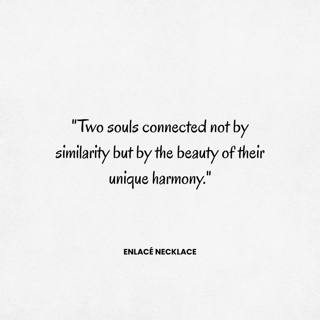 ENLACÉ NECKLACE