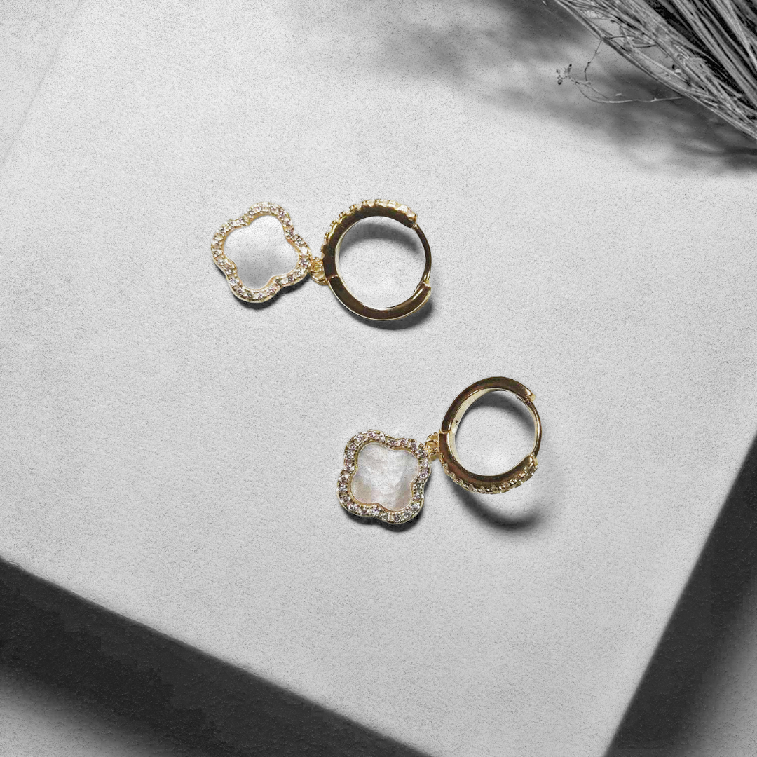 FÉLICE CLOVER EARRINGS