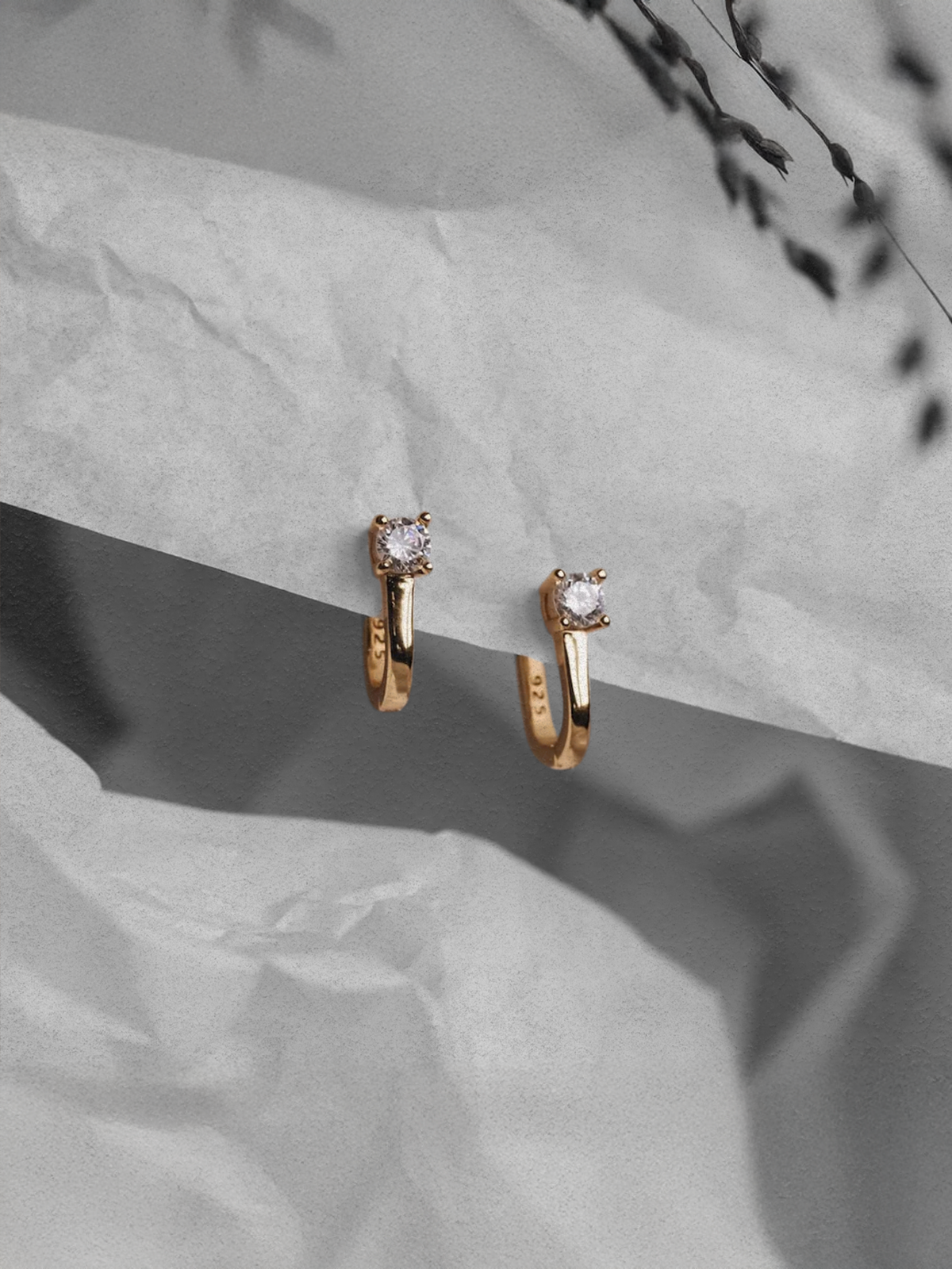 LUEUR ÉTERNELLE EARRINGS