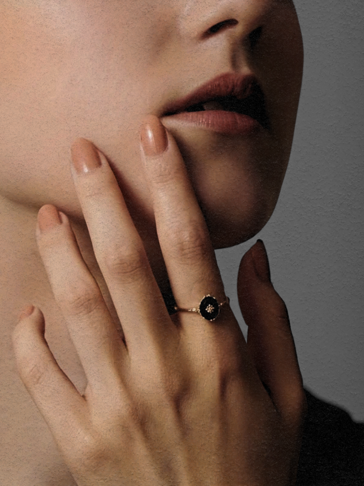 NOIR BOTANICA RING