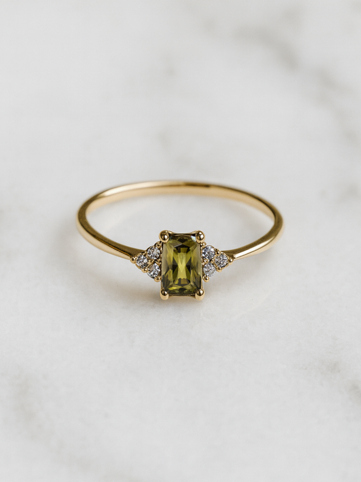 OLIVE DE LUMIÈRE RING