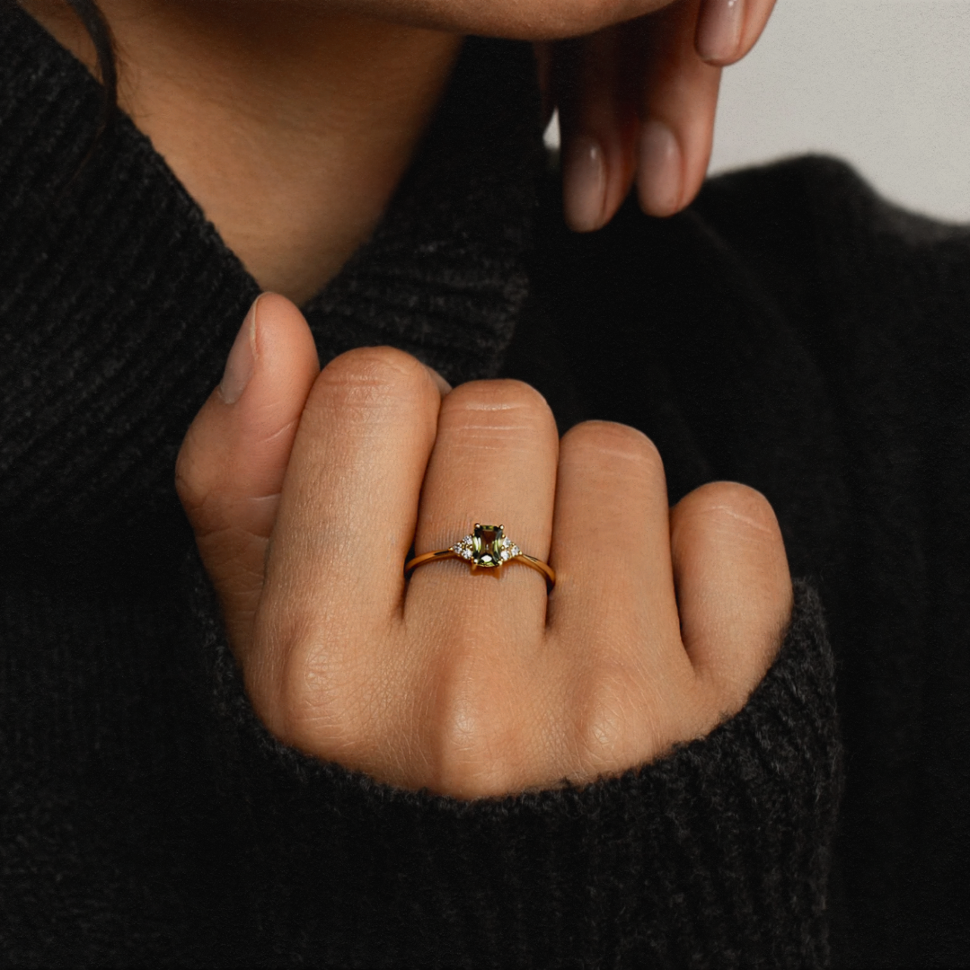 OLIVE DE LUMIÈRE RING