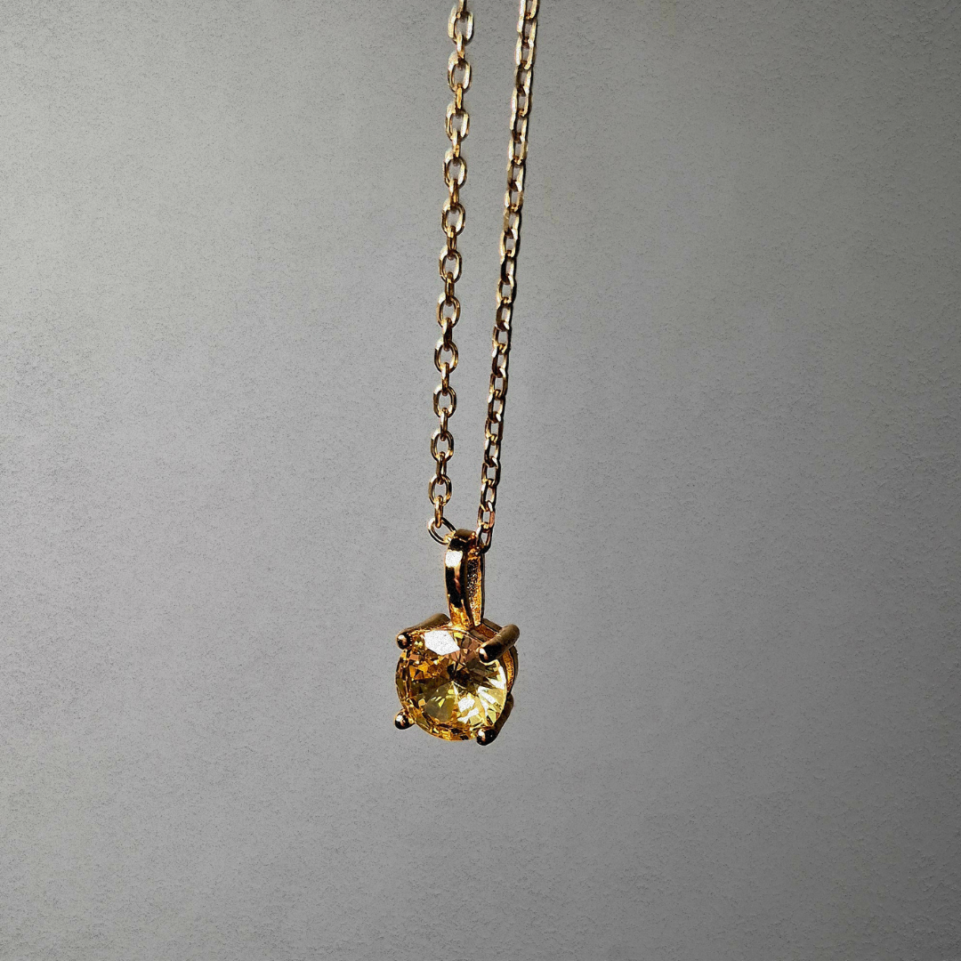 OPHELIA NECKLACE IN YELLOW