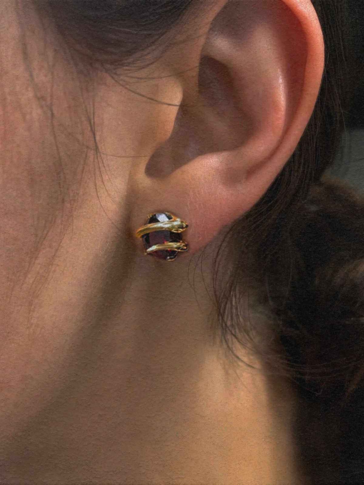 SERPENTINE GARNET EARRINGS