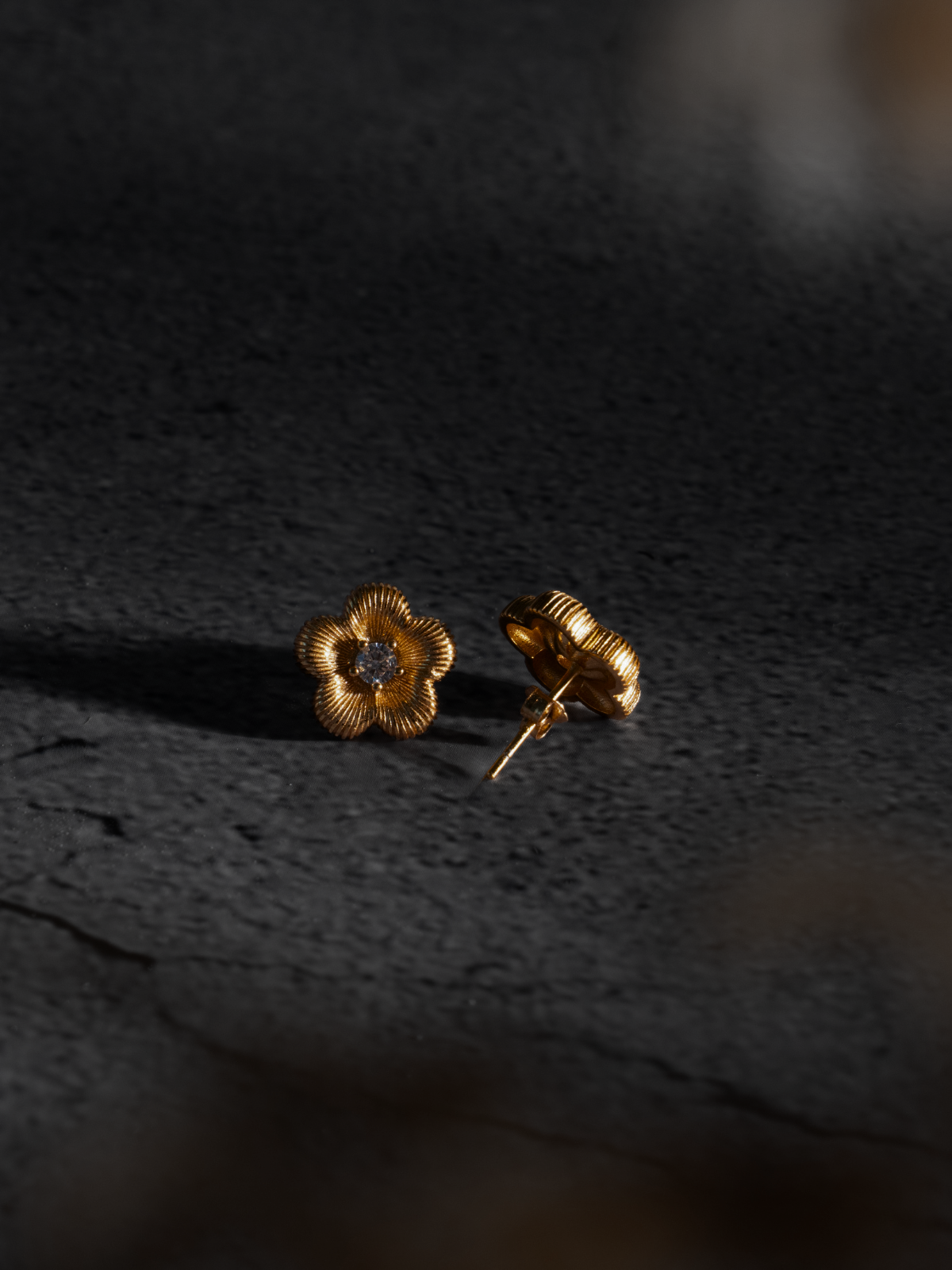 UME BLOOM EARRINGS
