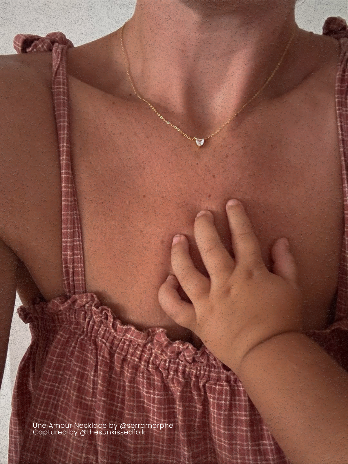 UNE AMOUR NECKLACE